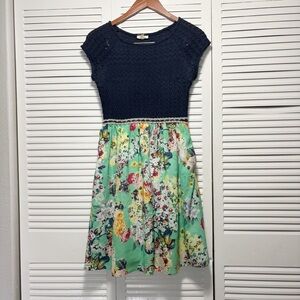 Anthropologie Weston Arcata Dress Short Sleeve Navy Blue Floral Skirt Size XS